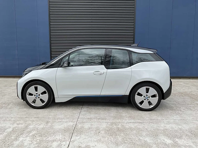 2021 bmw i3 lci 120ah bev personenauto - afbeelding 31 van  35