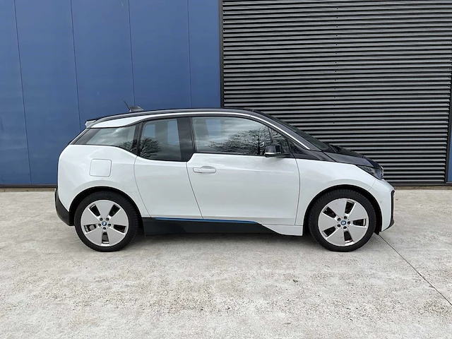 2021 bmw i3 lci 120ah bev personenauto - afbeelding 33 van  35