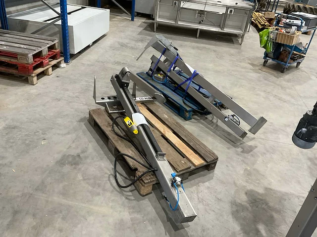 2021 burgmetaal pneumatisch liftsysteem (2x) - afbeelding 5 van  9