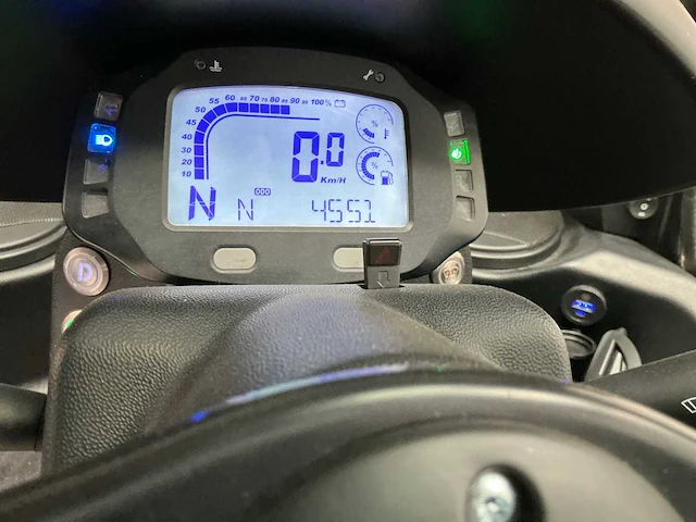 2021 carver mr1 s+ driewielig motorvoertuig 80km/h - afbeelding 2 van  12