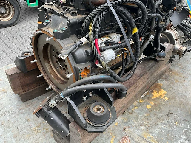 2021 cummins b6.7 stage v dieselmotor - afbeelding 7 van  21