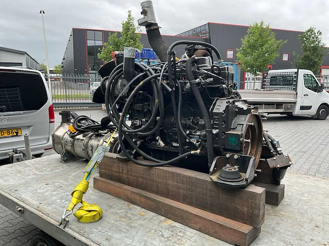 2021 cummins b6.7 stage v dieselmotor - afbeelding 18 van  21