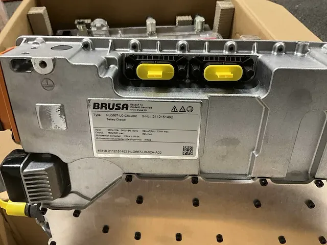 2021 dana tm4 sumo hd hv3400 elektronische motor aandrijf set (4x) - afbeelding 18 van  18