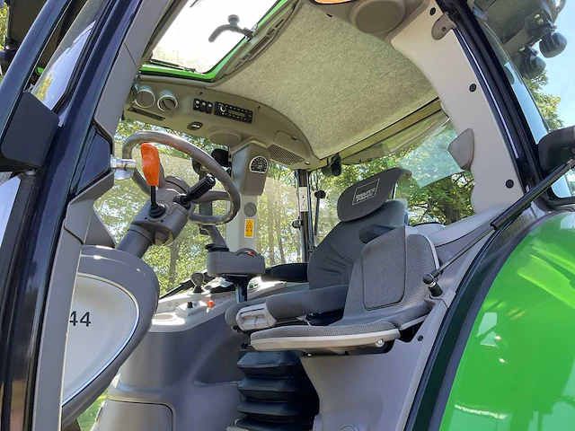 2021 deutz-fahr 6140 ttv vierwielaangedreven landbouwtractor - afbeelding 15 van  34