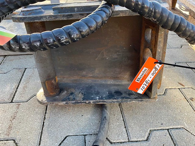 2021 epiroc sb152 hydraulische breekhamer - afbeelding 4 van  7