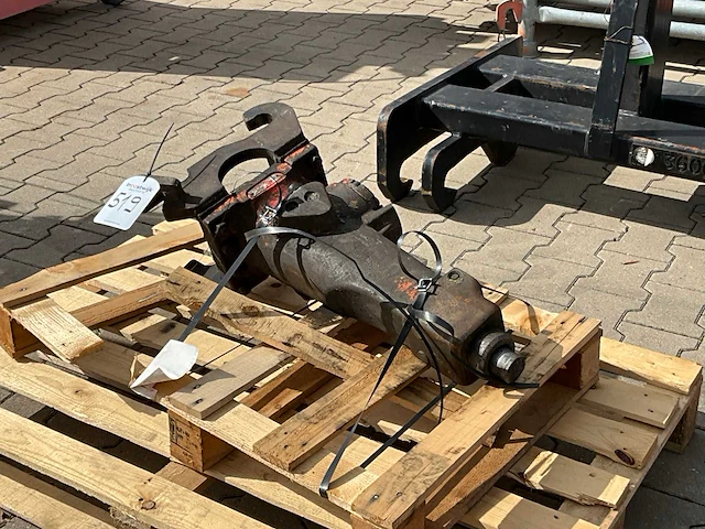 2021 erpiroc sb 102 hydraulische sloophamer - afbeelding 2 van  6