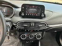2021 fiat tipo personenauto - afbeelding 11 van  33