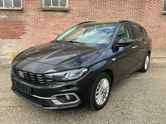 2021 fiat tipo personenauto - afbeelding 1 van  33