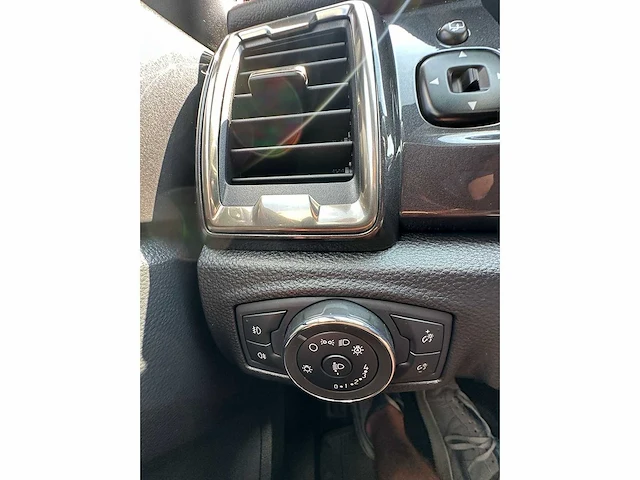 2021 ford ranger 2.0 157kw 4x4 bedrijfswagen - afbeelding 30 van  37