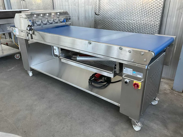 2021 fritsch amt-250-0700 gebaktafel - afbeelding 1 van  7