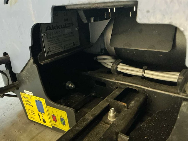 2021 geda accu ladderlift - afbeelding 10 van  11