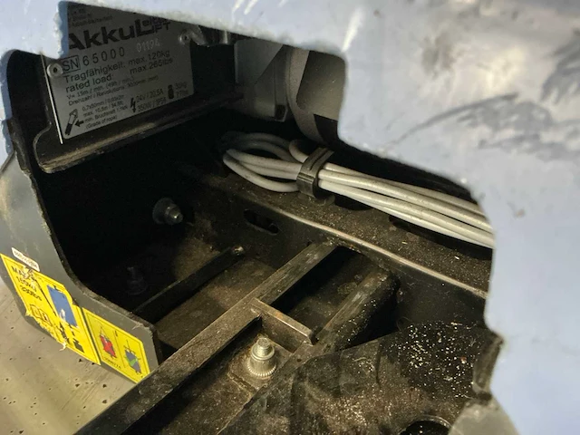 2021 geda accu ladderlift - afbeelding 9 van  10