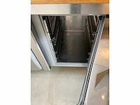 2021 ggmgastro premium ktf227nd 4-deurs rvs koelwerkbank - afbeelding 10 van  13