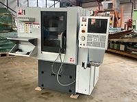 2021 haas cm1 3-assig bewerkingscentrum