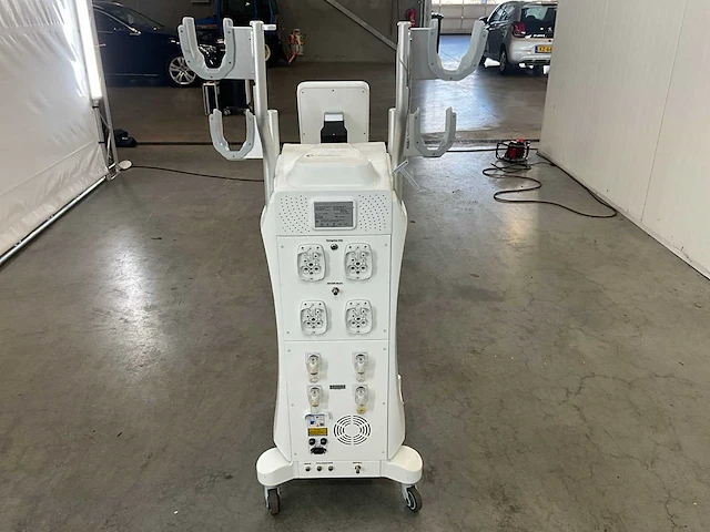 2021 hbc pro cryo huid behandelapparaat - afbeelding 11 van  14