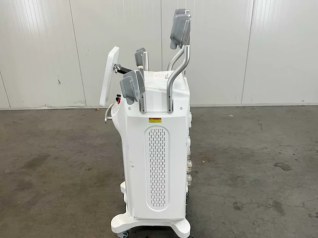 2021 hbc pro cryo huid behandelapparaat - afbeelding 13 van  14