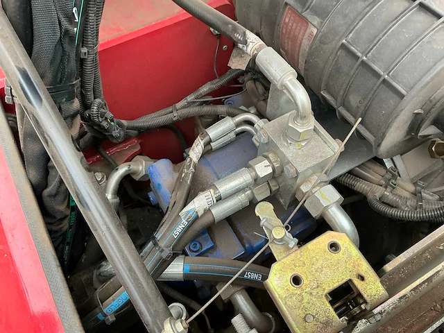 2021 heracles h180 shovel - afbeelding 27 van  36