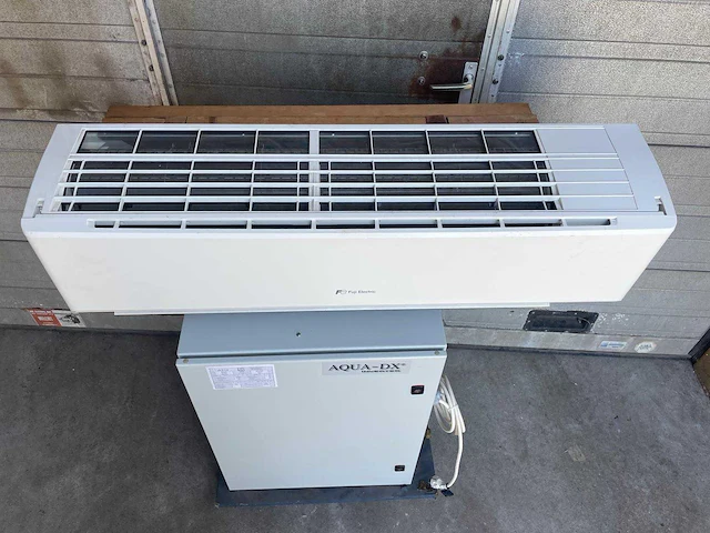 2021 hexair aqua dx watergekoelde airco op frame - afbeelding 8 van  11