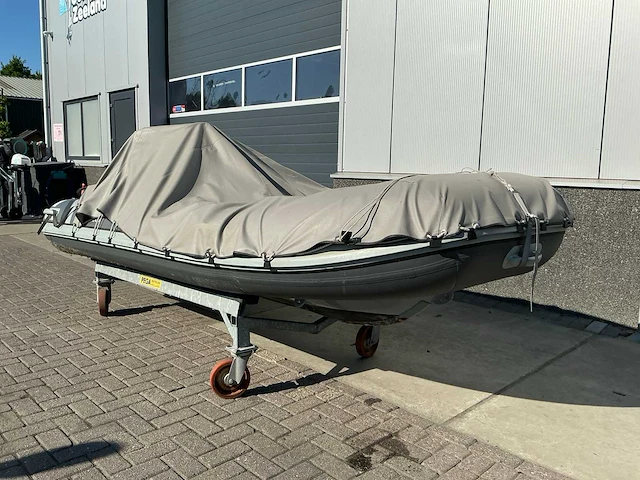 2021 highfield cl380 sloep - afbeelding 12 van  17