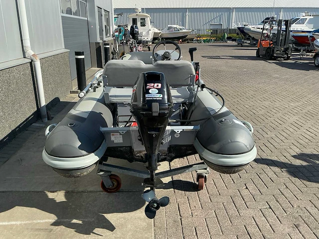 2021 highfield cl380 sloep - afbeelding 13 van  17