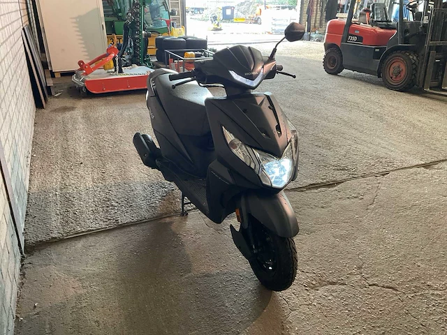 2021 honda jf39 scooter - afbeelding 2 van  9