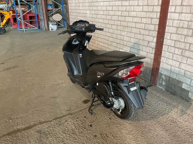 2021 honda jf39 scooter - afbeelding 4 van  9