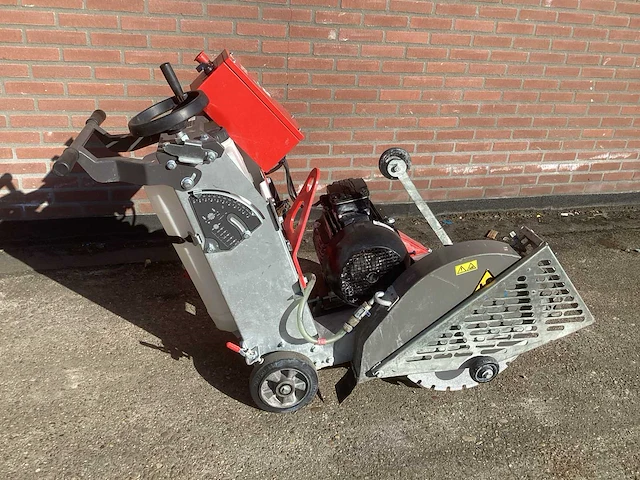2021 husqvarna fs 500 e vloerenzaag - afbeelding 1 van  6