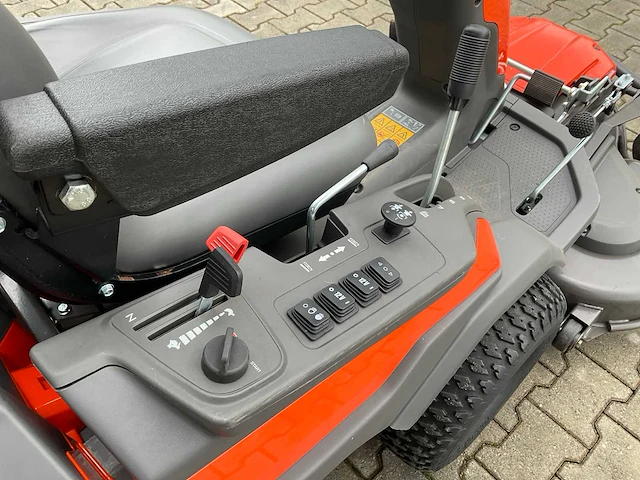 2021 husqvarna r 420tsx awd zitmaaier - afbeelding 11 van  13