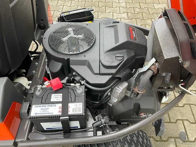 2021 husqvarna r 420tsx awd zitmaaier - afbeelding 12 van  13
