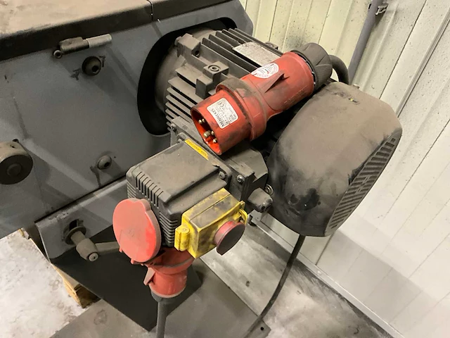2021 huvema hu 75 s bandschuurmachine - afbeelding 10 van  12