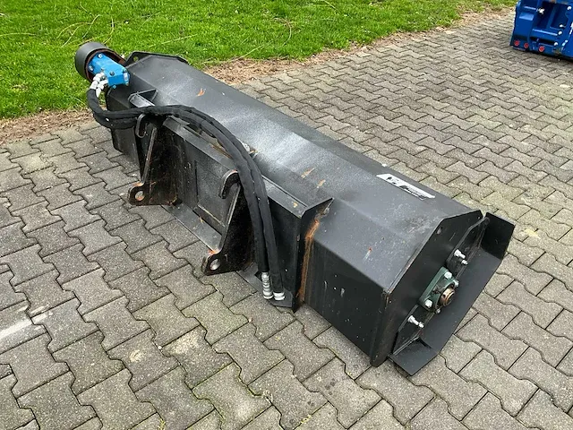 2021 hydraulische grondfrees - afbeelding 2 van  8