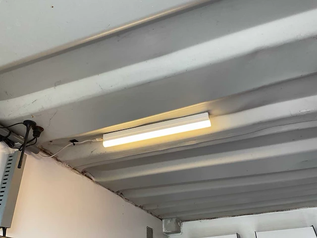 2021 infra solar 1904 off-grid/hybride energy unit 44kva/66,2kwh - afbeelding 27 van  34