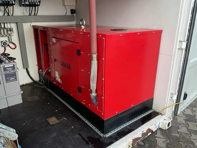 2021 infra solar 1904 off-grid/hybride energy unit 44kva/66,2kwh - afbeelding 8 van  34
