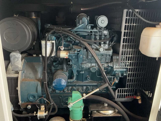 2021 infra solar 1905 off-grid/hybride energy unit 44kva/66,2kwh - afbeelding 12 van  42