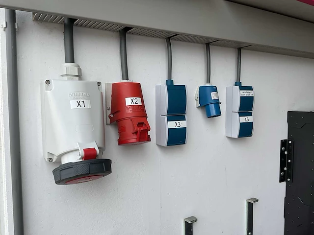 2021 infra solar 1905 off-grid/hybride energy unit 44kva/66,2kwh - afbeelding 35 van  42