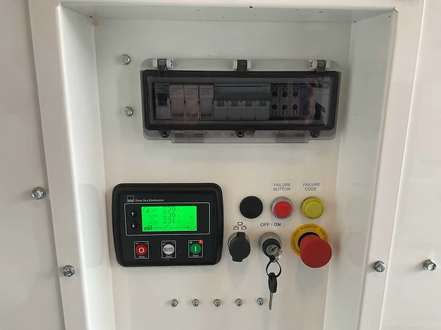 2021 infra solar 1905 off-grid/hybride energy unit 44kva/66,2kwh - afbeelding 9 van  42