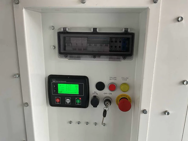 2021 infra solar 1906 off-grid/hybride energy unit 44kva/66,2kwh - afbeelding 10 van  43