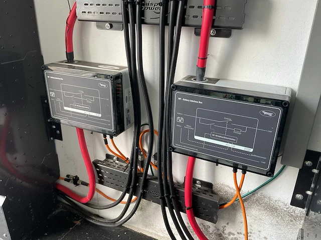 2021 infra solar 1906 off-grid/hybride energy unit 44kva/66,2kwh - afbeelding 27 van  43
