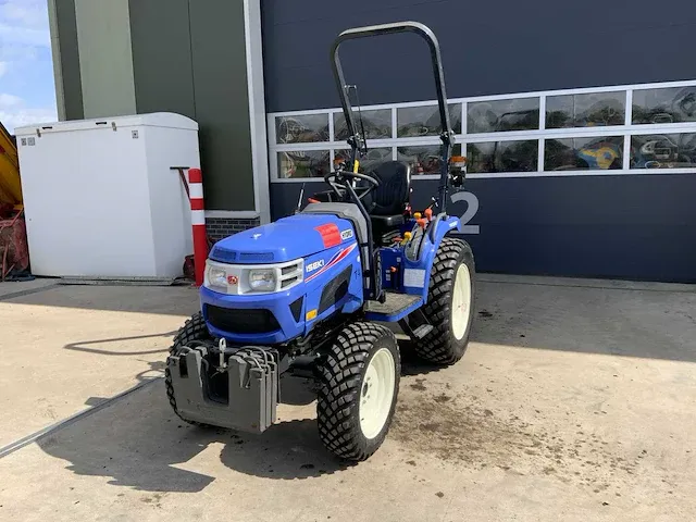 2021 iseki tm3267 smalspoor- en compacttractor - afbeelding 1 van  41