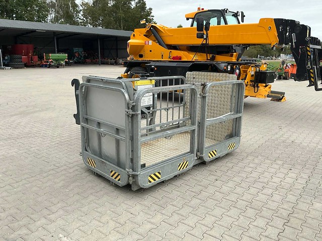 2021 jcb 555p-210r roterende verreiker met uitrusting - afbeelding 60 van  87