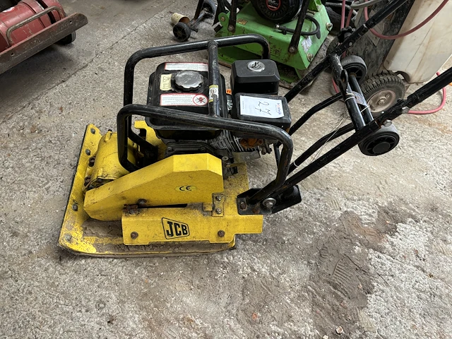 2021 jcb lcv-752 trilplaat - afbeelding 1 van  5