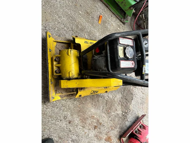 2021 jcb lcv-752 trilplaat - afbeelding 2 van  5