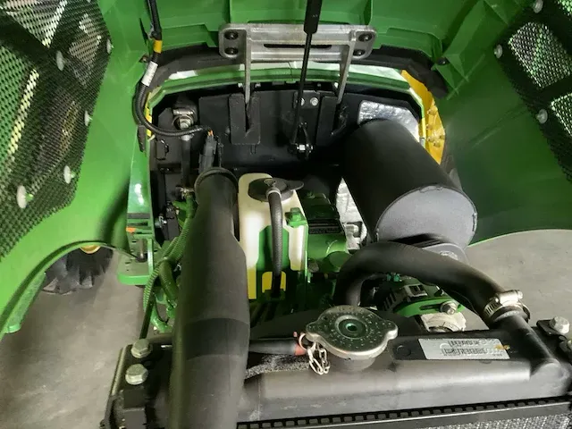2021 john deere 3028en collarreverser compacttractor - afbeelding 5 van  14