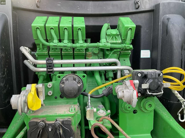 2021 john deere 6155r vierwielaangedreven landbouwtractor - afbeelding 13 van  41