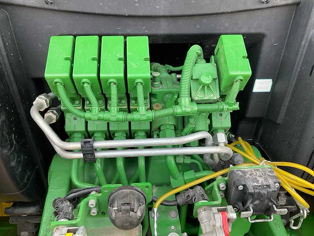 2021 john deere 6155r vierwielaangedreven landbouwtractor - afbeelding 16 van  41