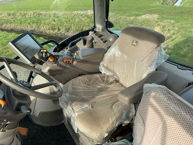 2021 john deere 6155r vierwielaangedreven landbouwtractor - afbeelding 22 van  41