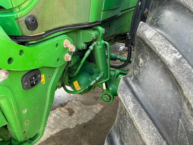 2021 john deere 6230r vierwielaangedreven landbouwtractor - afbeelding 14 van  43