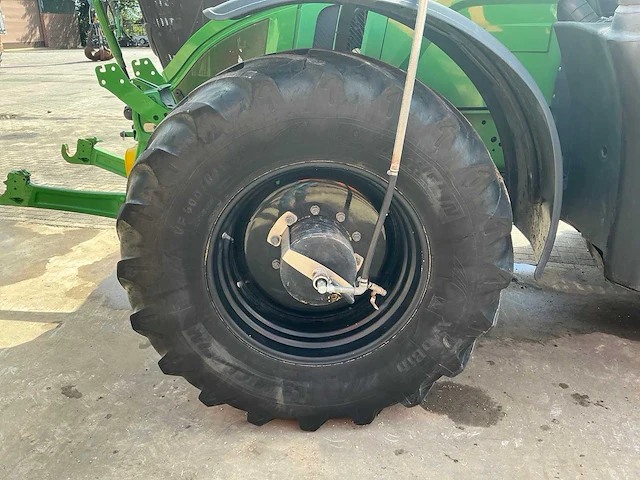 2021 john deere 6230r vierwielaangedreven landbouwtractor - afbeelding 16 van  43