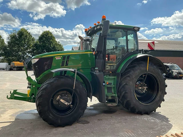 2021 john deere 6230r vierwielaangedreven landbouwtractor - afbeelding 12 van  43