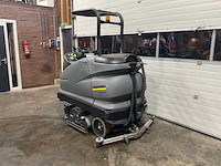 2021 karcher b250rbp zelfrijdende veegmachine - afbeelding 2 van  7